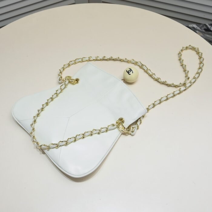 ⁦Chanel 24P Hobo Vintage Table Tennis Handbag Shoulder Bag Handbag⁩ - الصورة ⁦7⁩