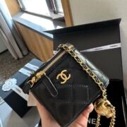 ⁦Chanel Golden Ball Box Bag Cosmetic Bag Shoulder Bag Handbag⁩ - الصورة ⁦3⁩