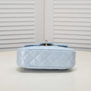 ⁦Chanel Coco Handle Shoulder Bag Handbag⁩ - الصورة ⁦4⁩