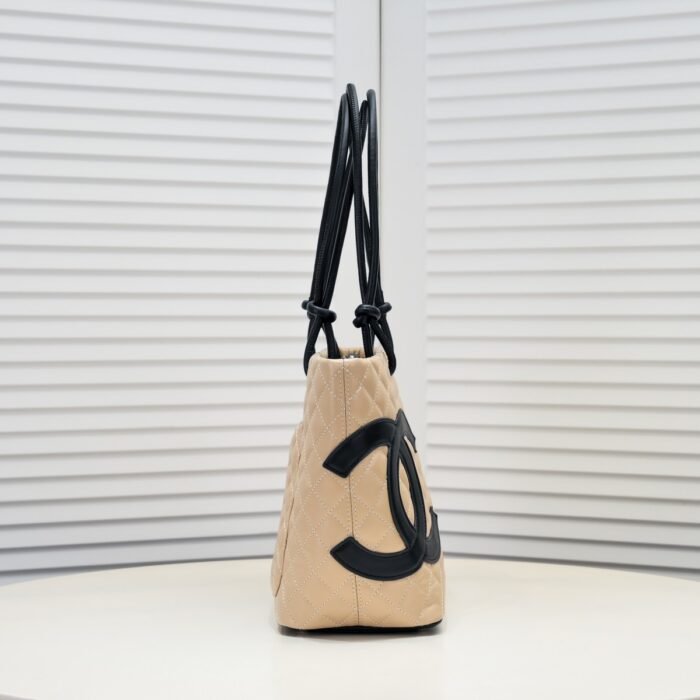 Chanel 24A Vintagep Shoulder Bag Handbag - Image 2