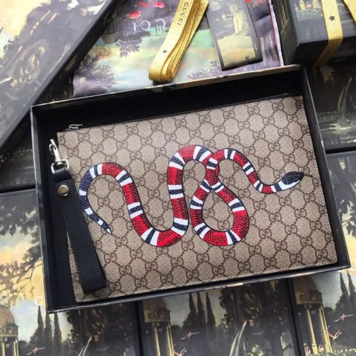 ⁦Gucci Men's Handbag Bag Clutch Toiletry Bag⁩ - الصورة ⁦2⁩