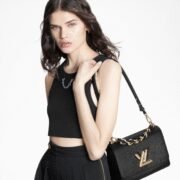 ⁦Louis Vuitton LV Twist Lock Detachable Shoulder Satchel Handbag⁩ - الصورة ⁦3⁩