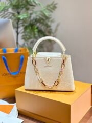 Louis Vuitton Capucines Shoulder Bag Handbag - Image 3
