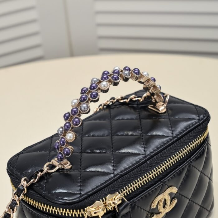 Chanel Pearl Handle Box Bag Makeup Shoulder Bag Handbag - Image 7