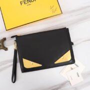 ⁦FENDI Printed Canvas Clutch Toiletry Bag⁩ - الصورة ⁦9⁩