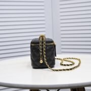 Chanel Cosmetics Box Makeup Shoulder Bag Handbag - Image 2