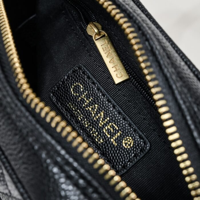 Chanel 24c Vintagep Hilton Bag Shoulder Bag Handbag - Image 9