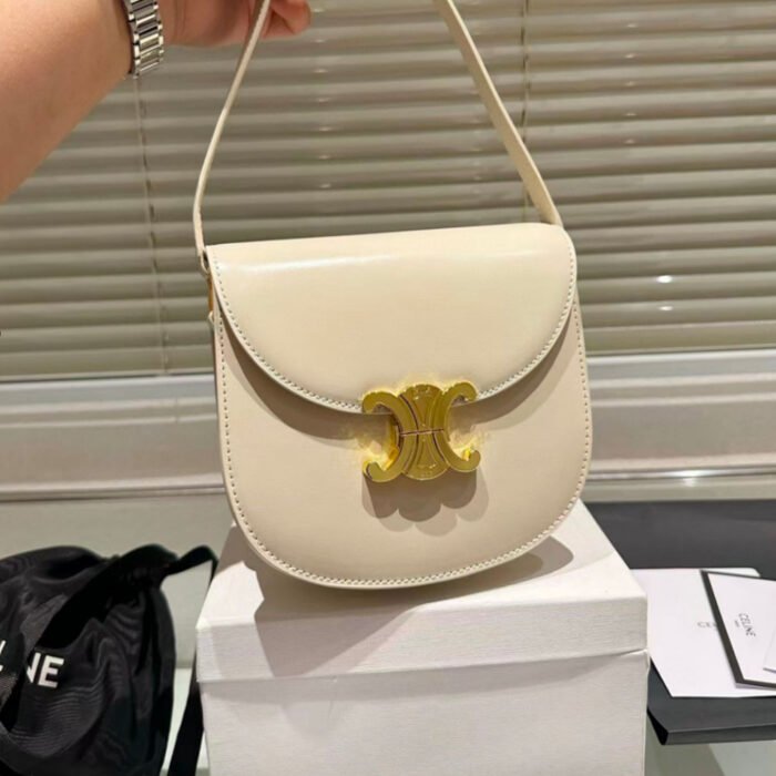 CELINE Triomphe Besace Bag - Image 3
