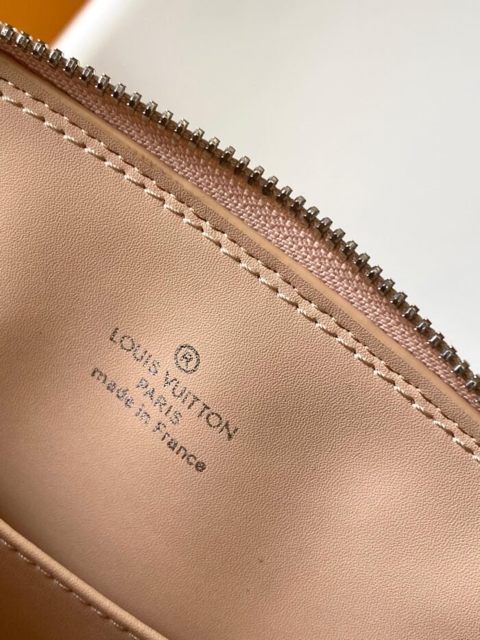 Louis Vuitton 10A Handbag Shoulder Bag Top Mirror Quality Version Nicolas Ghesquière M24153 - Image 9