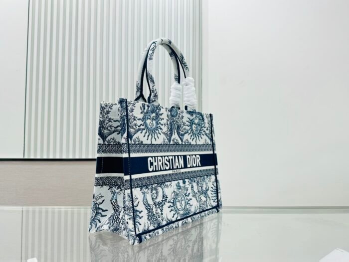 Dior Book Tote Embroider Medium Shoulder Bag Handbag - Image 2