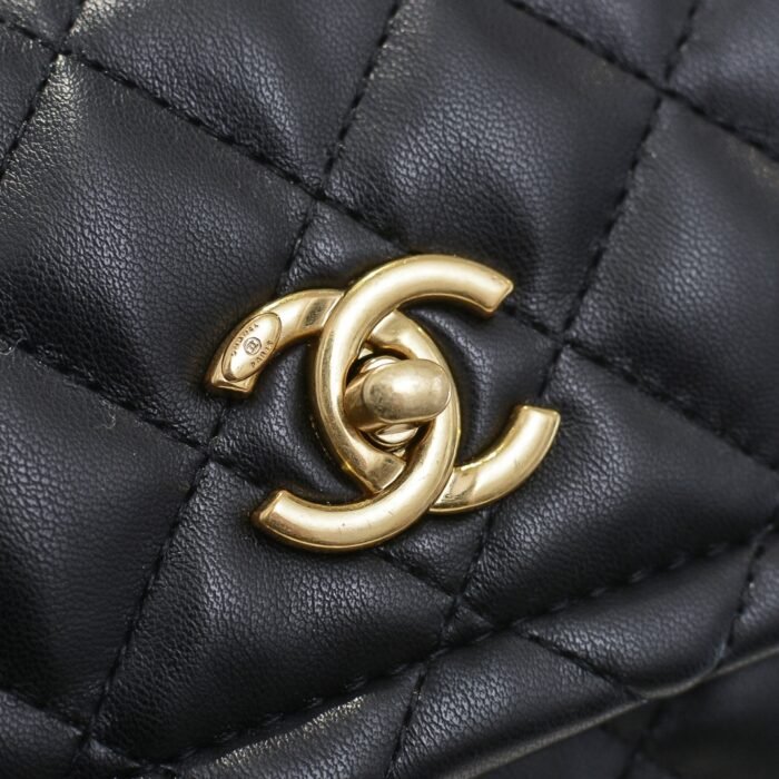 Chanel CF Shoulder Bag Handbag - Image 7