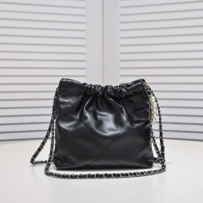 ⁦Chanel 22S Trash Bag Mini Pearl Bag Shoulder Bag Handbag⁩ - الصورة ⁦3⁩