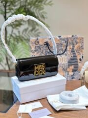 ⁦Dior Miss Dior Shoulder Bag⁩ - الصورة ⁦2⁩