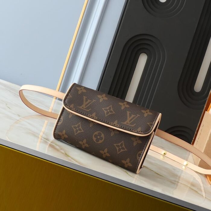 ⁦Louis Vuitton LV Old Flower Waist Bag Chest Bag Clutch Bag M51855⁩ - الصورة ⁦1⁩