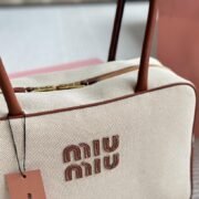 ⁦Miu Miu Bowling Briefcase Shoulder Handbag⁩ - الصورة ⁦6⁩