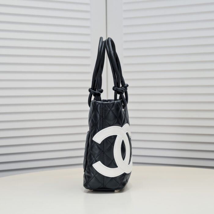 ⁦Chanel Ligne Cambon Mini Vintagep  Shoulder Bag Handbag⁩ - الصورة ⁦2⁩