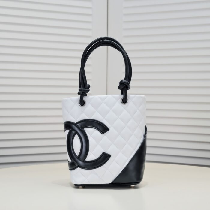 ⁦Chanel Ligne Cambon Mini Vintagep  Shoulder Bag Handbag⁩ - الصورة ⁦1⁩