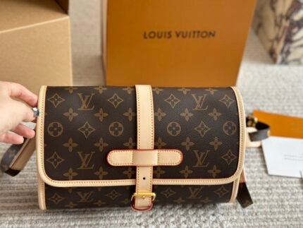Louis Vuitton Messenger Shoulder Bag Handbag