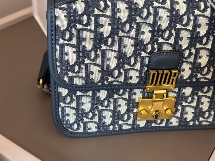 Dior Addict Messenger Shoulder Bag Crossbody Bag - Image 3