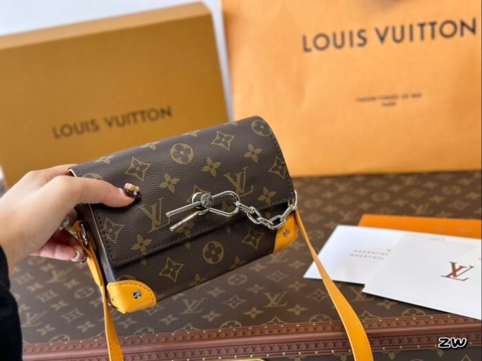 ⁦Louis Vuitton Steamer Shoulder Bag Handbag⁩ - الصورة ⁦7⁩