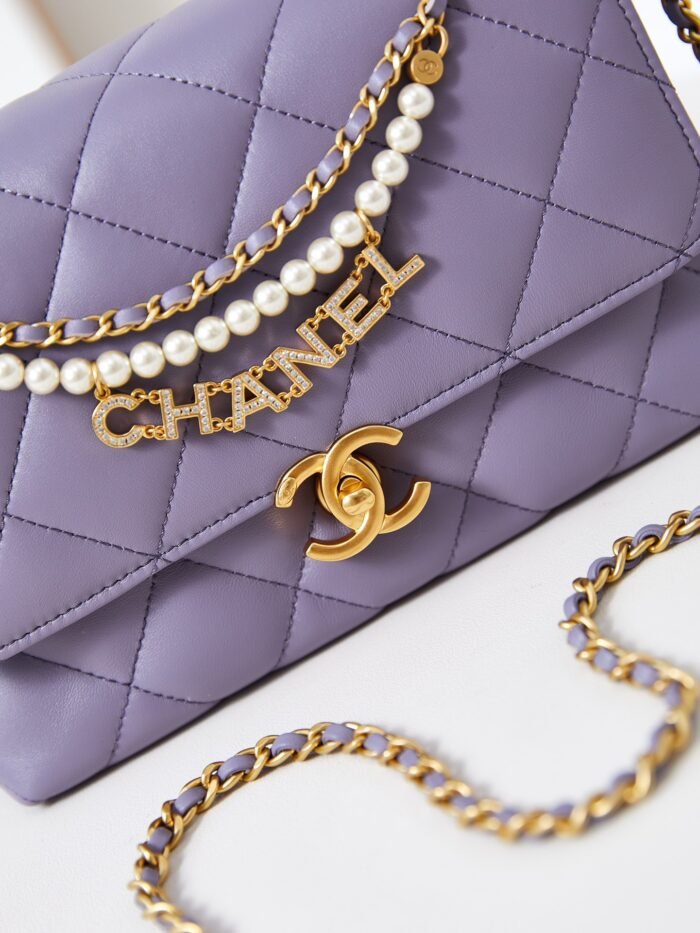 Chanel 10A Handbag Shoulder Bag Top Mirror Quality Version CHANEL AS5011 - Image 2