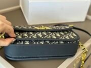 ⁦Dior 30 montaigne avenue Shoulder Bag⁩ - الصورة ⁦4⁩