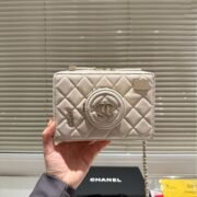 ⁦Chanel Camera Styling Cosmetic Bag Small Square Bag Shoulder Crossbody Bag⁩ - الصورة ⁦3⁩