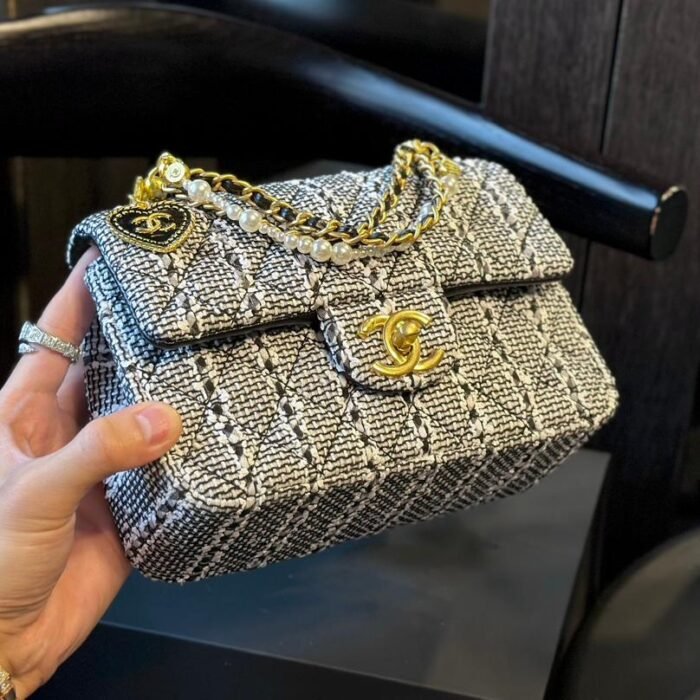 Chanel 24SS Pearl Tweed Square Flap Bag - Image 11