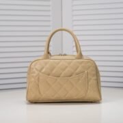 Chanel Vintagep Hilton Bag Shoulder Bag Handbag - Image 3