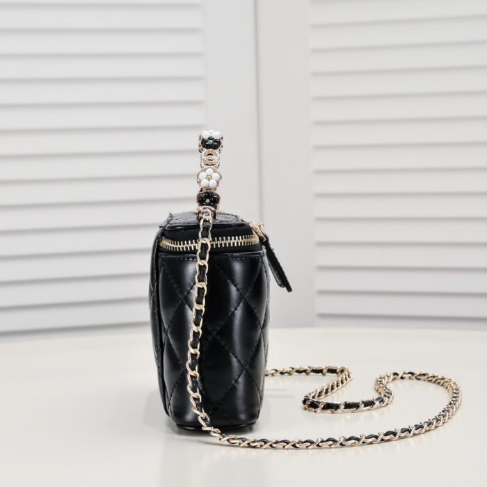 Chanel 23K Petal Metal Handle Shoulder Bag Handbag - Image 2