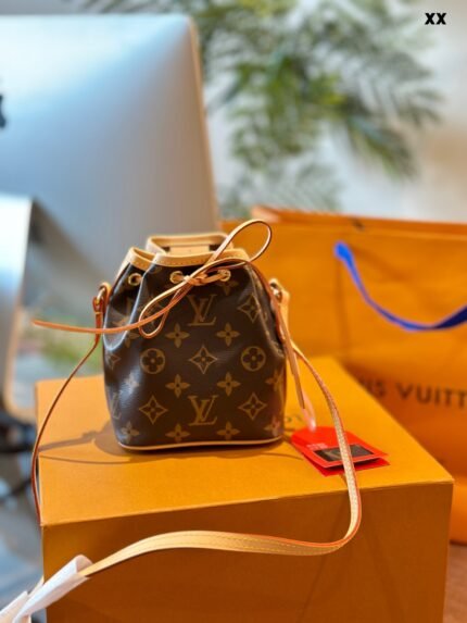 Louis Vuitton NANO SPEEDY NeoNoe Shoulder Bag Handbag