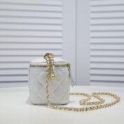 Chanel Cosmetics Box Makeup Shoulder Bag Handbag - Image 2