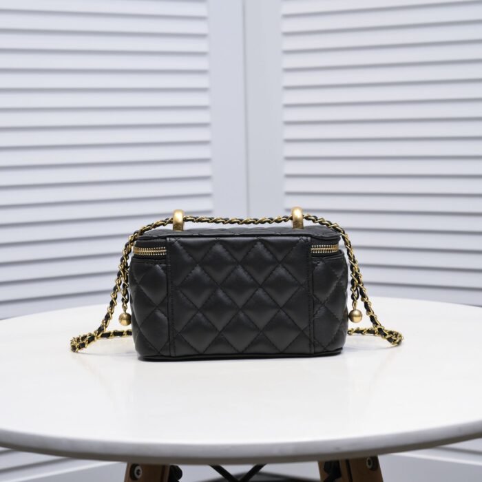 Chanel Cosmetics Box Makeup Shoulder Bag Handbag - Image 3