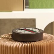 ⁦Gucci Ophidia Round Cake Crossbody Bag⁩ - الصورة ⁦3⁩