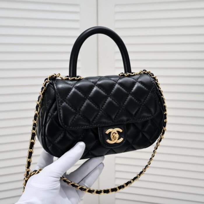 ⁦Chanel Coco Handle Shoulder Bag Handbag⁩ - الصورة ⁦5⁩