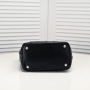 ⁦Chanel 24A Vintagep Shoulder Bag Handbag⁩ - الصورة ⁦4⁩