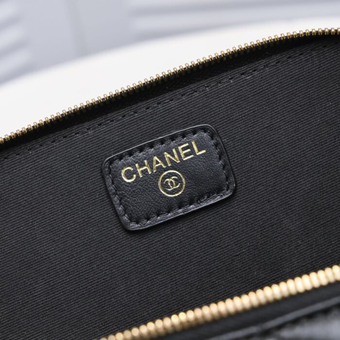 Chanel Cosmetics Box Makeup Shoulder Bag Handbag - Image 9