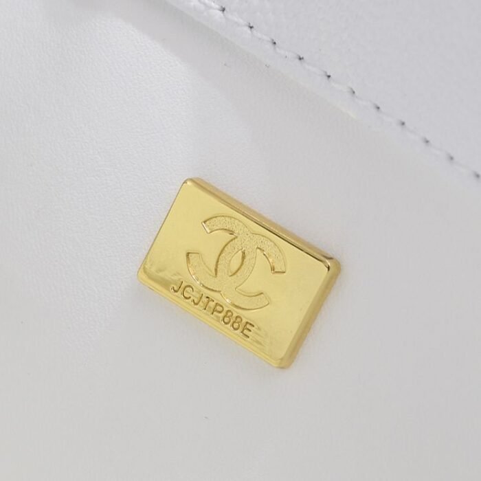 Chanel 23P Heart-Shaped Sardware Shoulder Bag Handbag - Image 9