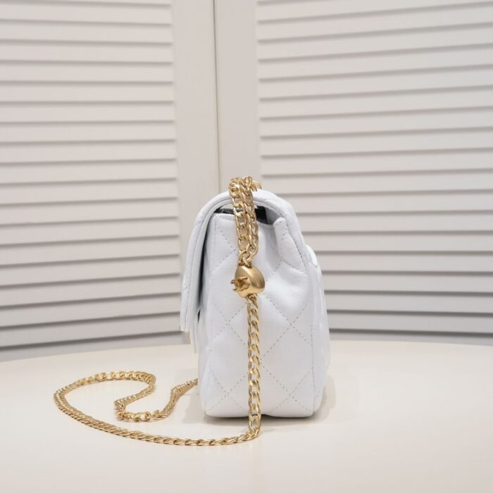 Chanel 23P Heart-Shaped Sardware Shoulder Bag Handbag - Image 2