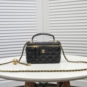 Chanel Golden·Ball Cosmetics Box Makeup  Bag  Shoulder Bag Handbag