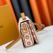Louis Vuitton Pochette Métis Bag Beige For Women 9.8incn 25cm M11461 - Image 7