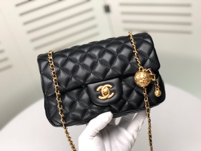⁦Chanel Cross Body Metal Ball Chain Shoulder Bag Handbag⁩ - الصورة ⁦8⁩