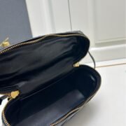 ⁦Bottega Veneta Intrecciato Mini Shoulder Crossbody Cosmetic Bag⁩ - الصورة ⁦12⁩