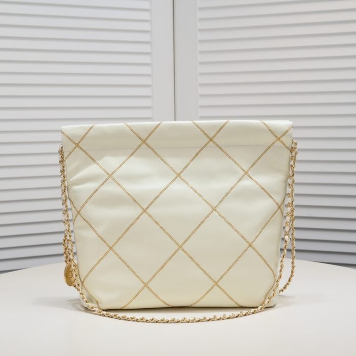 ⁦Chanel 22 Bag Pearl Bag Golden Thread Shoulder Bag Handbag⁩ - الصورة ⁦3⁩