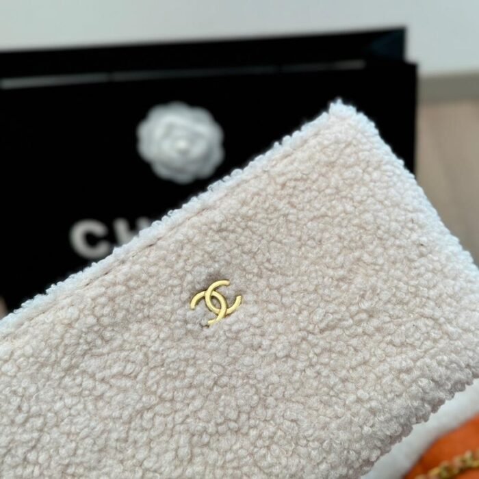 Chanel 22 Garbage Bags Gold Coin Shopping Handbag Shoulder Bag - Image 10