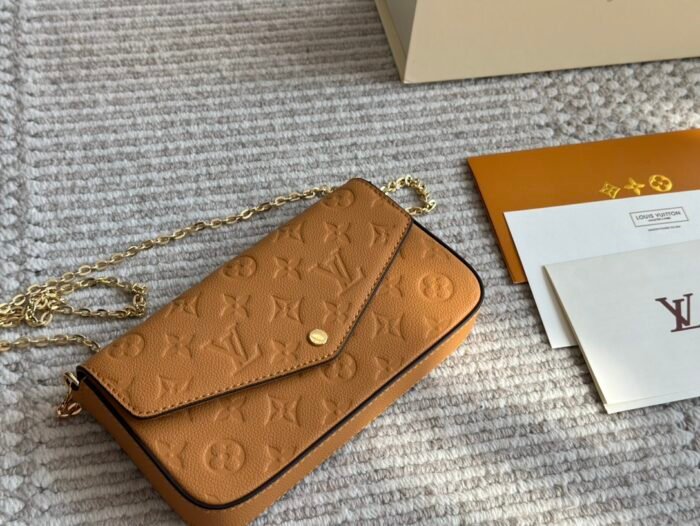 Louis Vuitton Felicie Shoulder Bag Handbag - Image 5