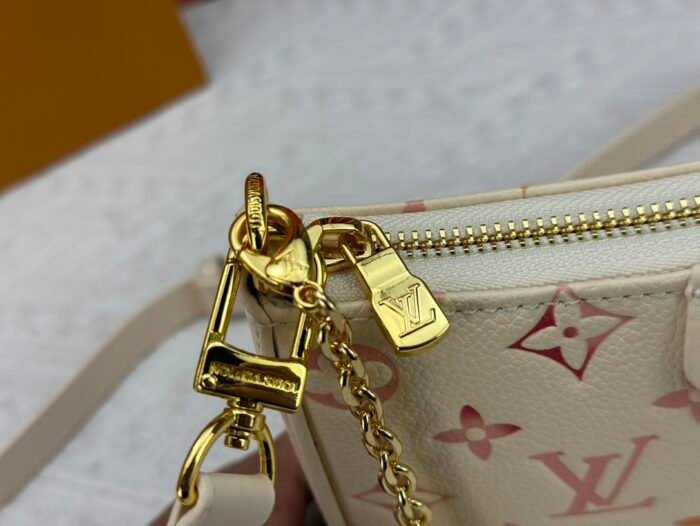 Louis Vuitton Easy Pouch On Strap Shoulder Bag Handbag - Image 7