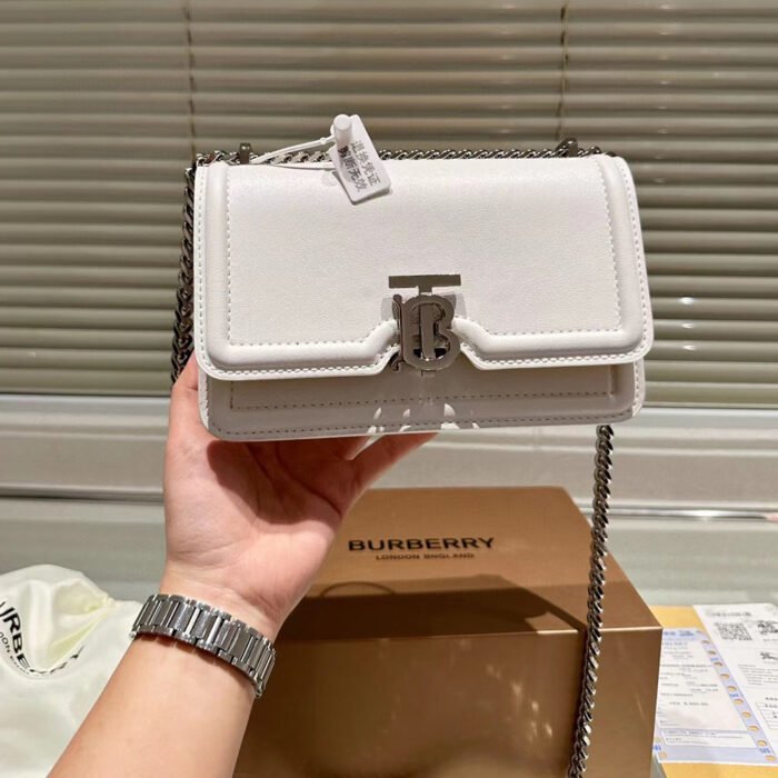 ⁦Burberry Single Shoulder Leather Bag Small⁩ - الصورة ⁦4⁩