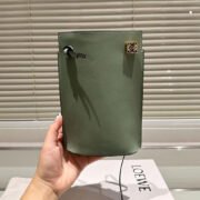 ⁦Loewe Relief Crossbody Bag Shoulder Bag⁩ - الصورة ⁦4⁩