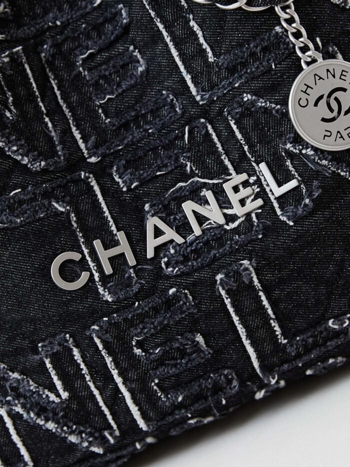 Chanel 10A Handbag Shoulder Bag Top Mirror Quality Version 22bag AS3260 - Image 2